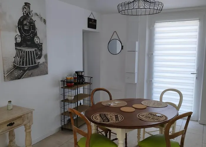 Du Garde Barriere Country house *