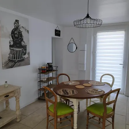 Du Garde Barriere Kır Evi *